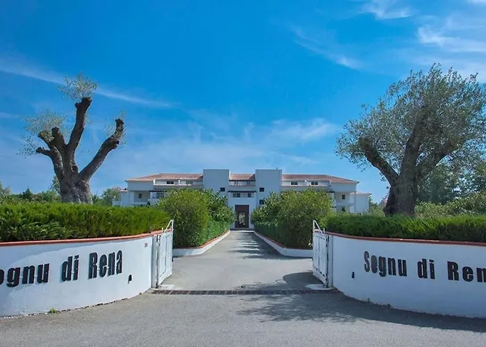 Appartement En Bord De Mer Avec Piscine